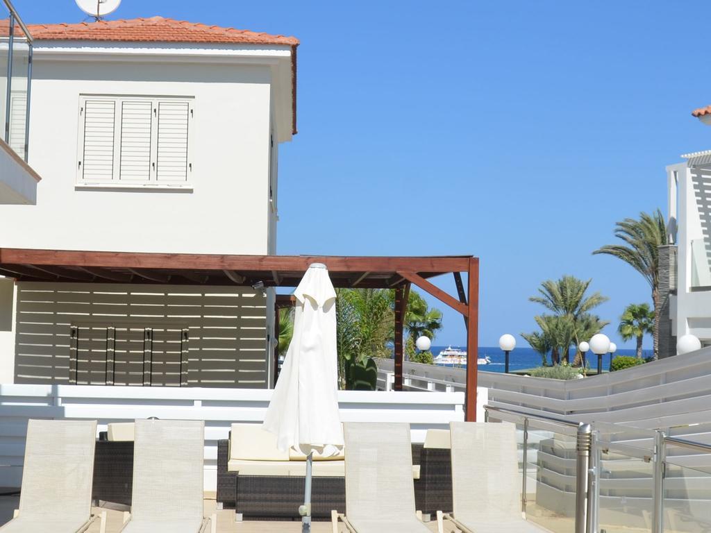 Athena Beach Villas Protarász Kültér fotó