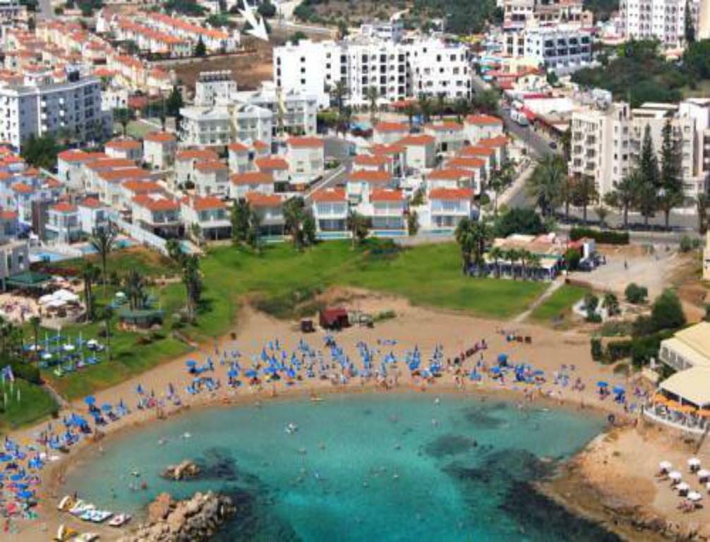 Athena Beach Villas Protarász Kültér fotó