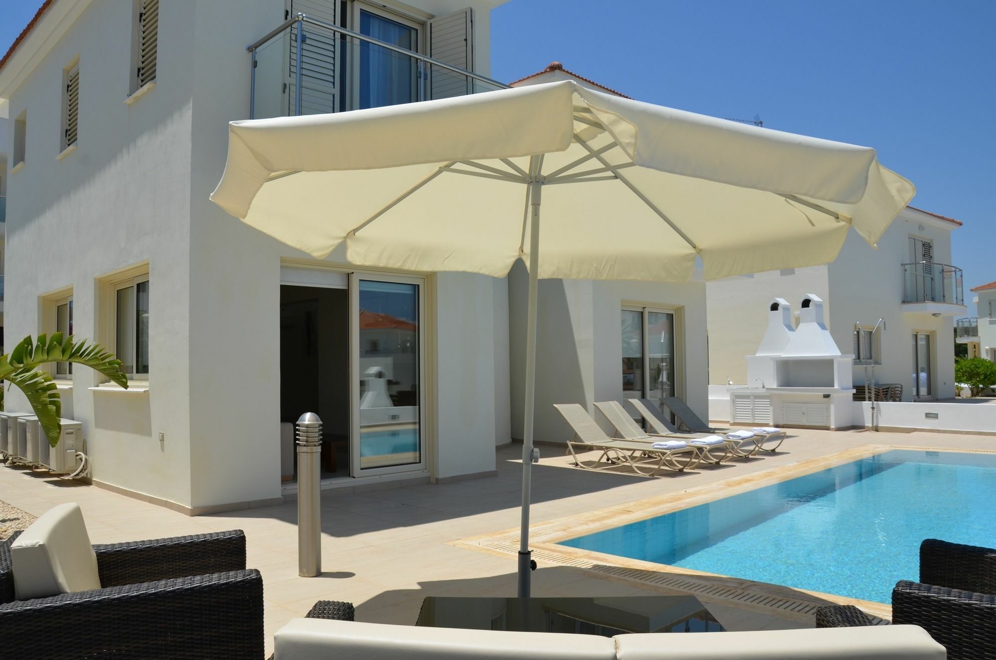 Athena Beach Villas Protarász Kültér fotó