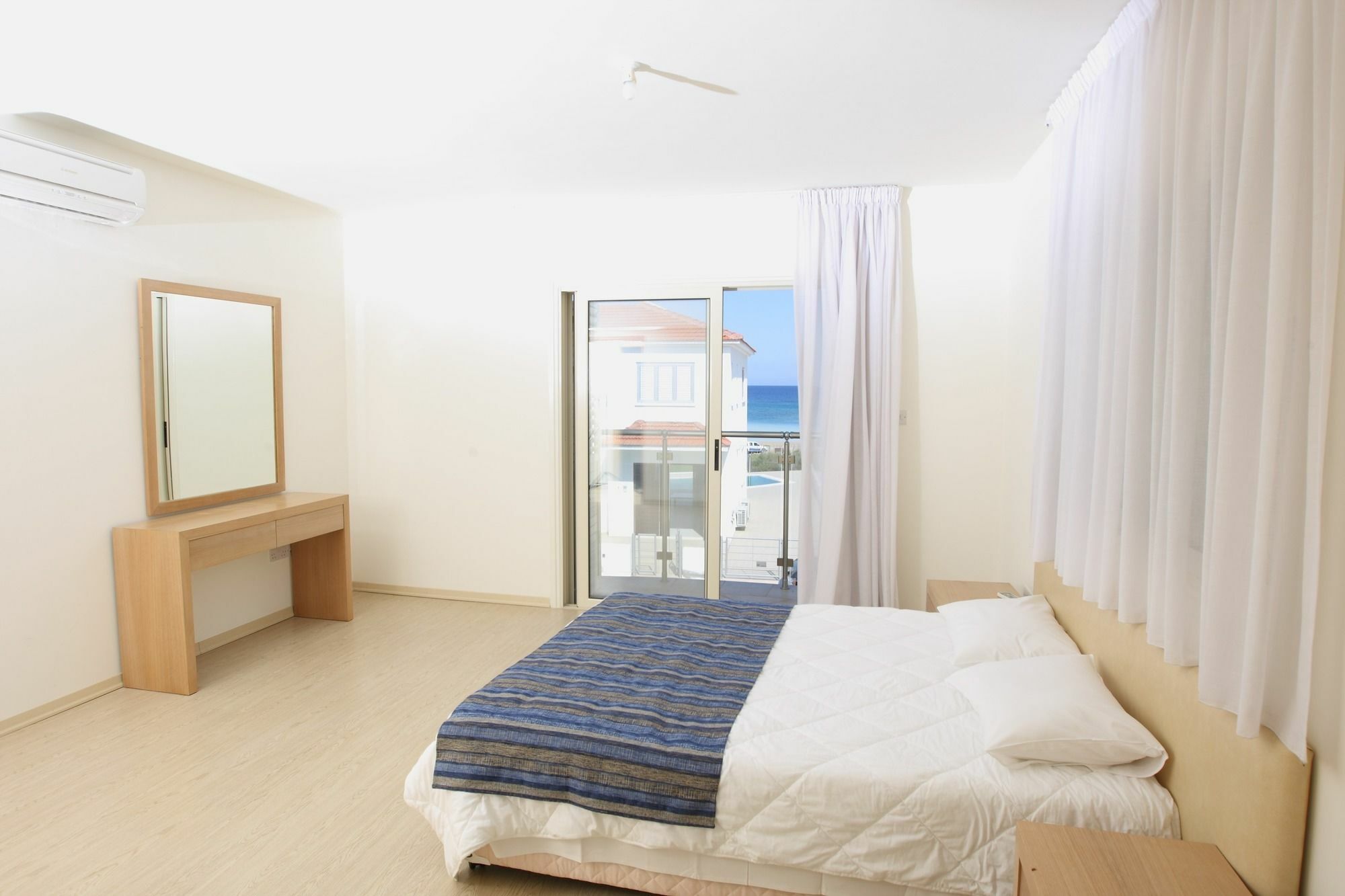 Athena Beach Villas Protarász Kültér fotó
