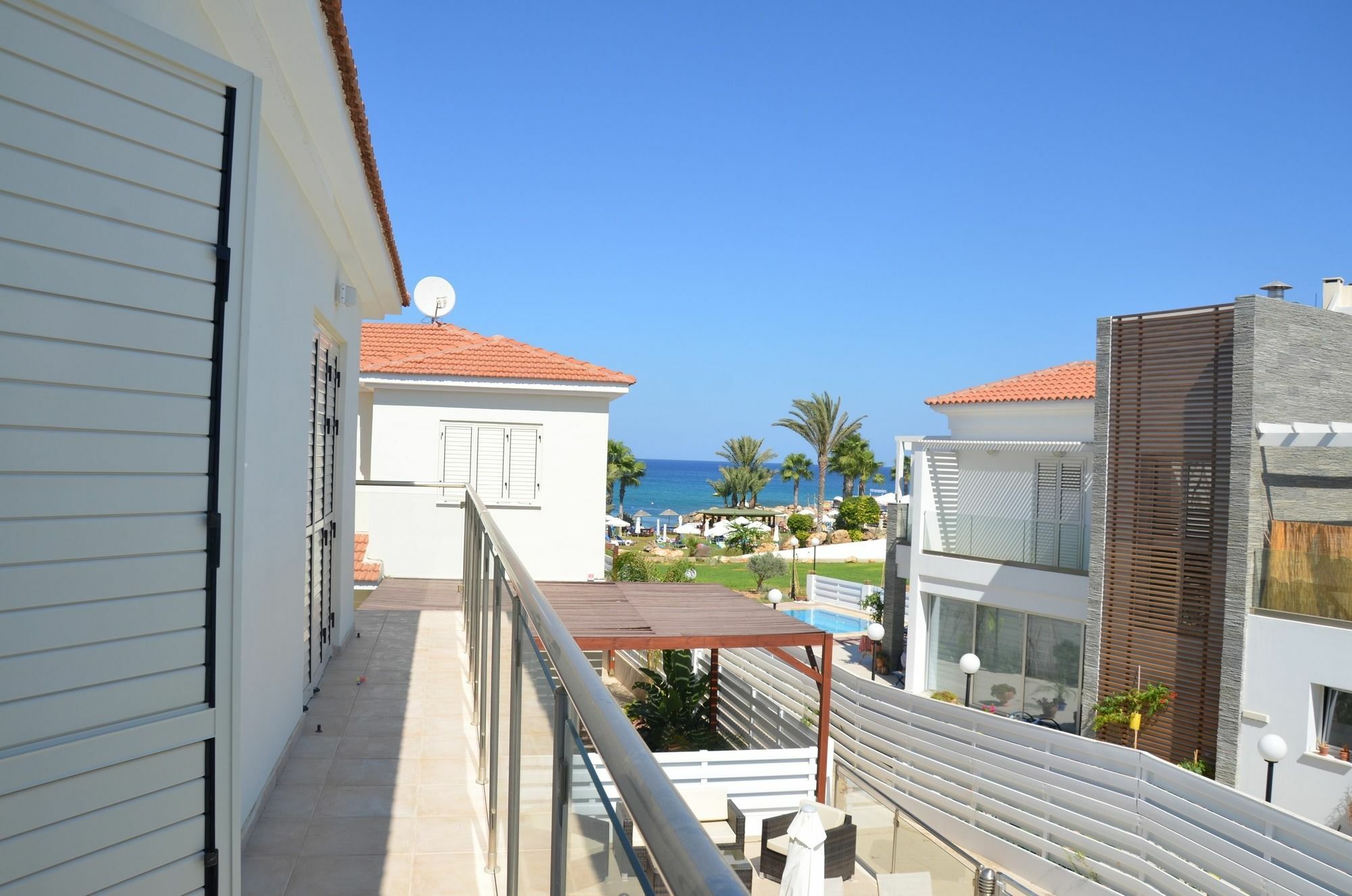 Athena Beach Villas Protarász Kültér fotó